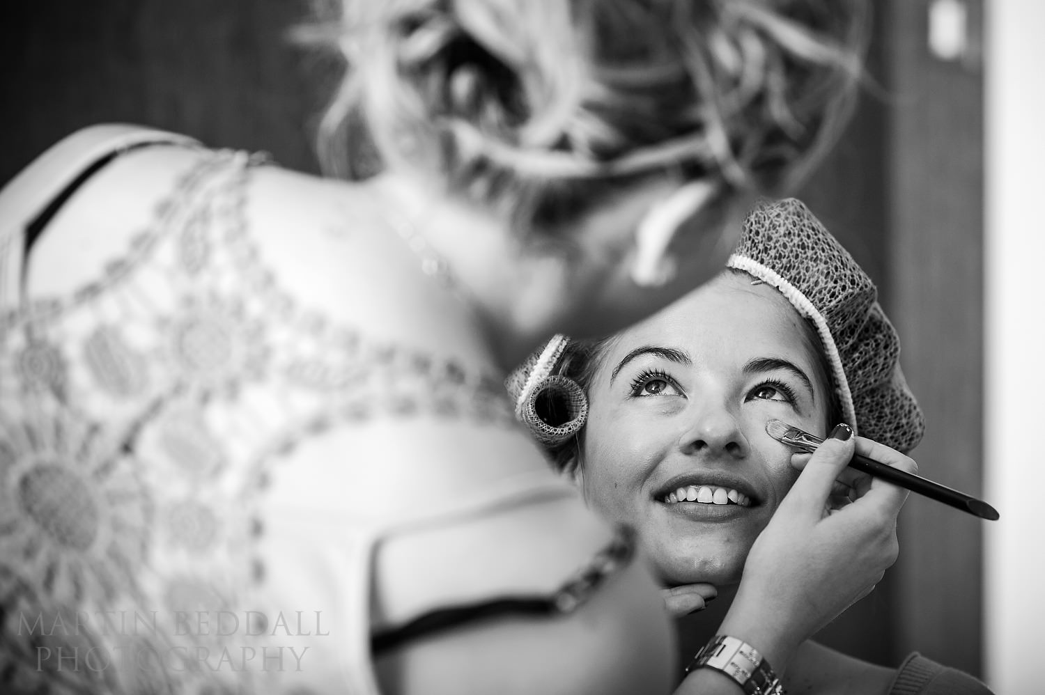 Bridal prep at Chateau Villette in the Loire