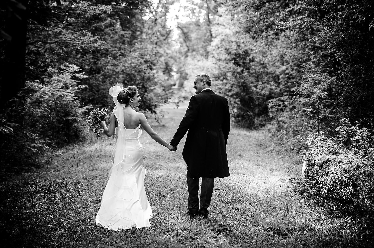 Bride and groom at Chateau Villette wedding reception