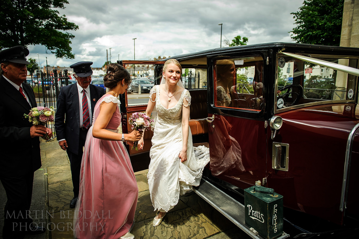 Bride arrives at the chucrh in Cheltenham