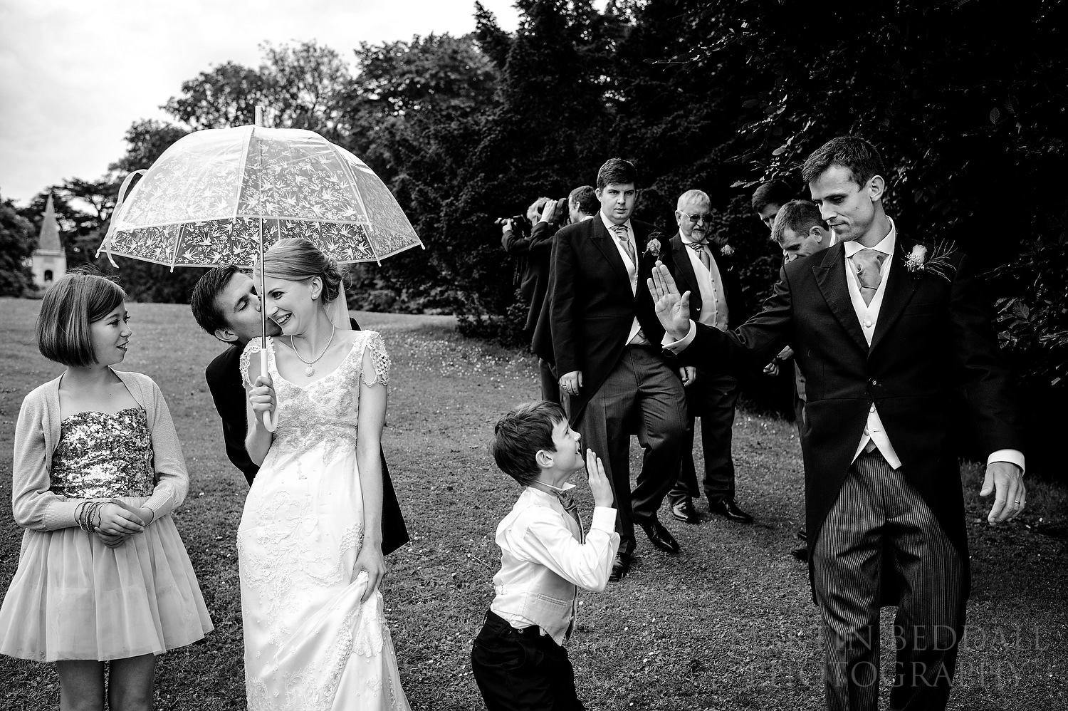 Reportage wedding photography at Stanway House