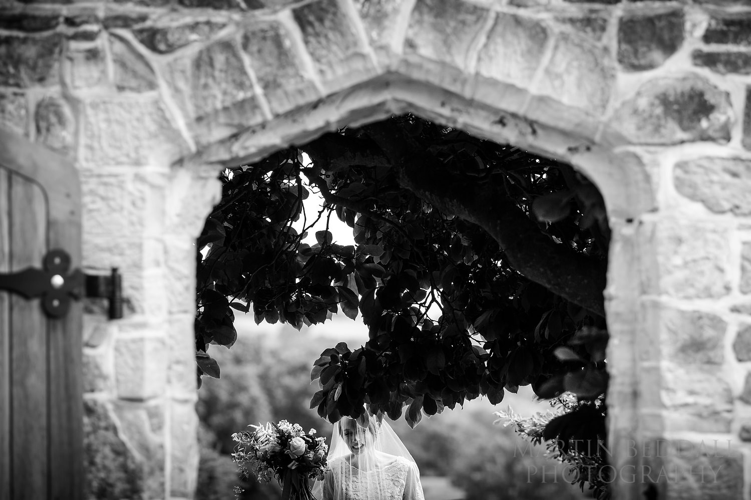 Bride heads to wedding ceremony at Wadhurst Castle