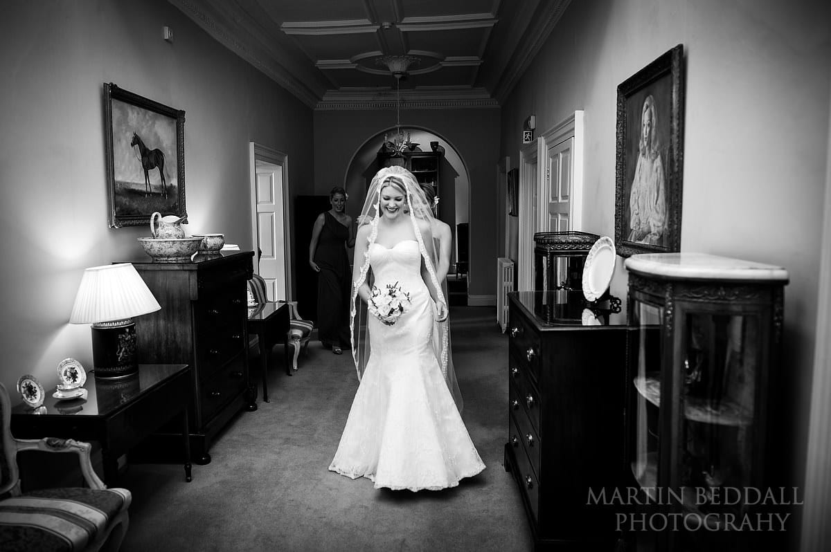 Bride heads to Buxted church
