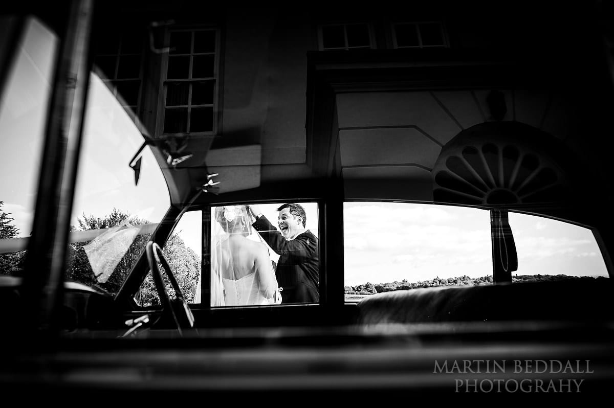 Wedding car and wedding couple