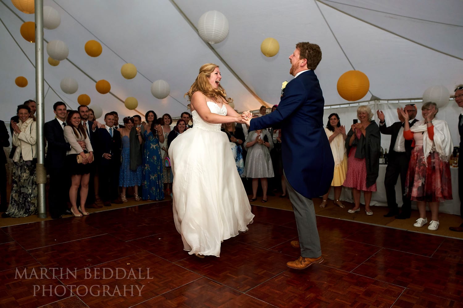 First dance bounce at Hatch House wedding