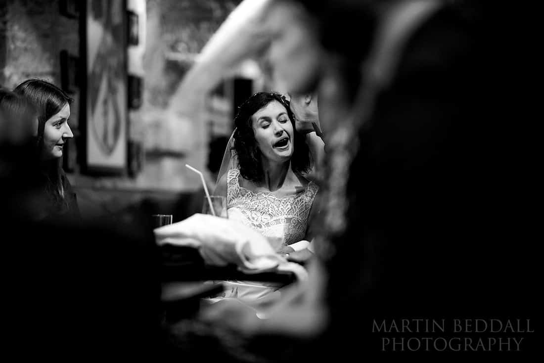 Reportage wedding photography with the Nikon 105mm f1.4 lens in Oxford