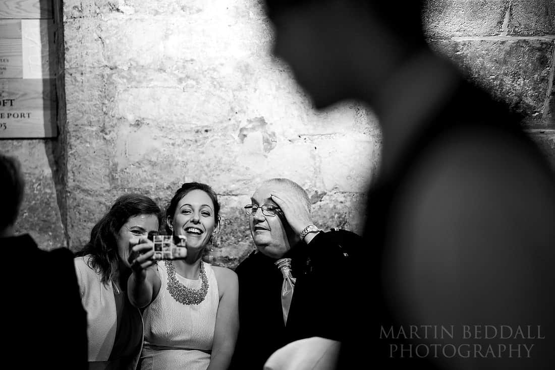 Reportage wedding photography with the Nikon 105mm f1.4 lens in Oxford