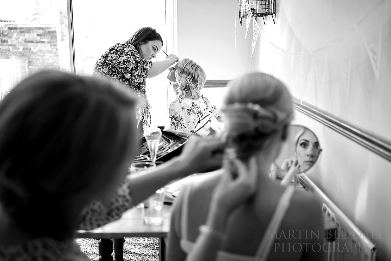 Bridal prep with the Zeiss Batis 40mm CF lens