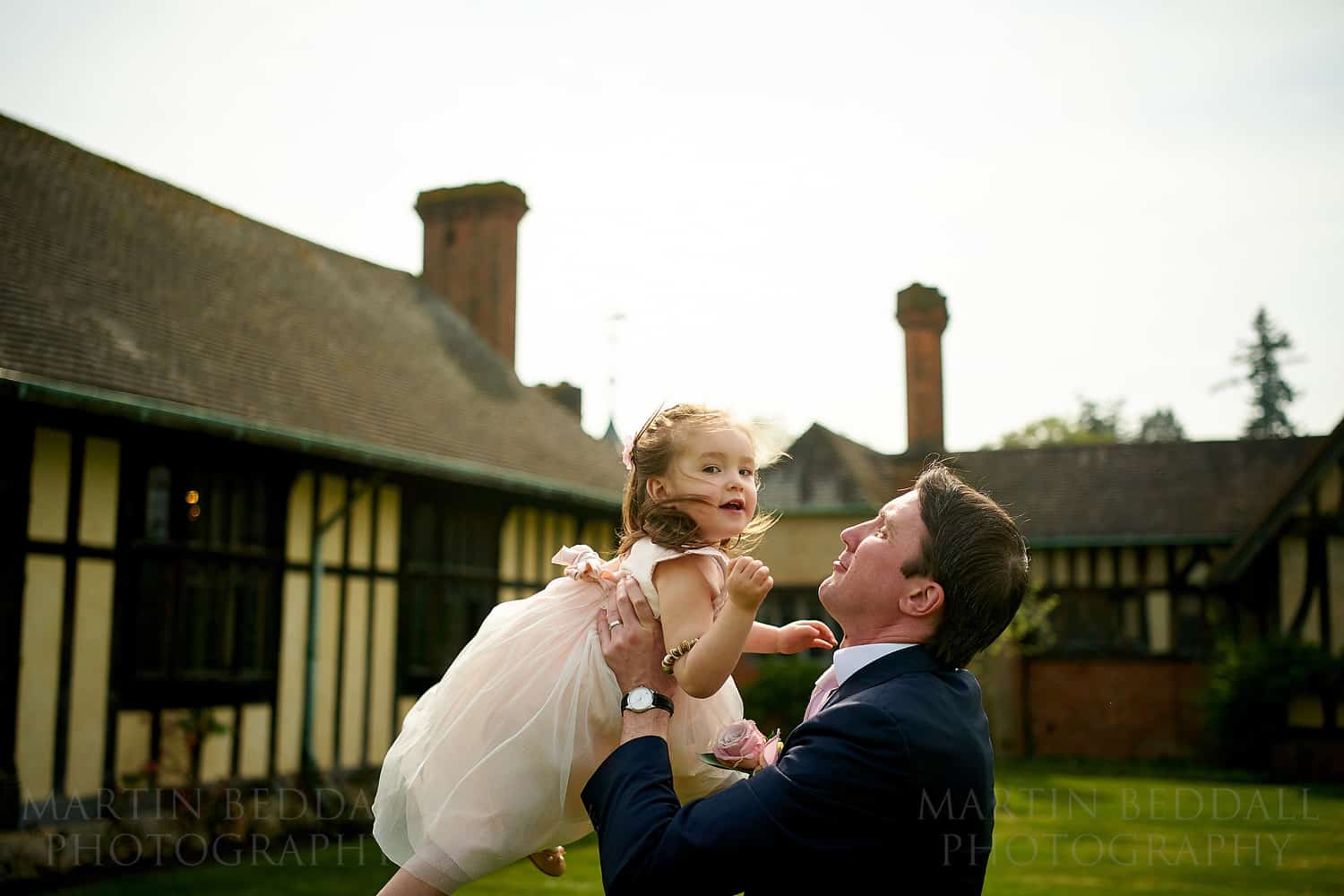 groom and his daughter